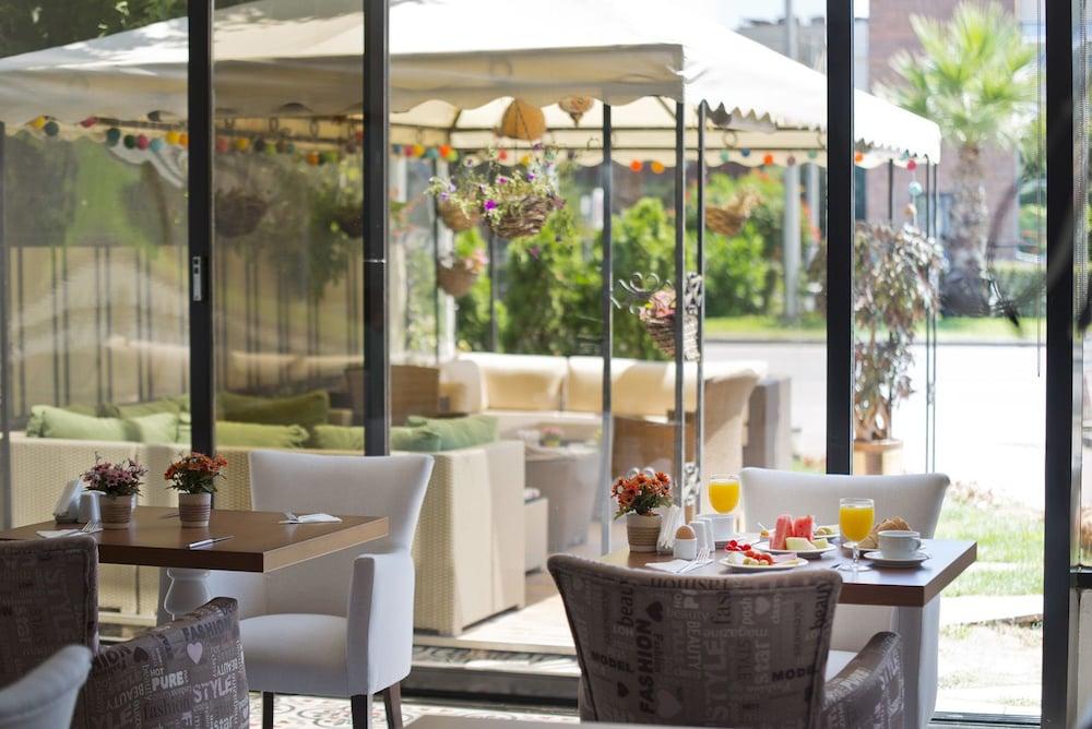 North Point Hotel Samsun Bagian luar foto