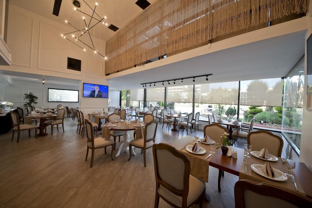 North Point Hotel Samsun Bagian luar foto