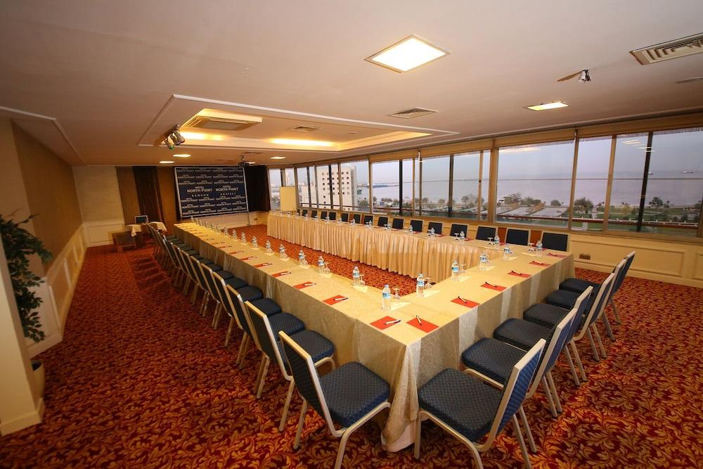 North Point Hotel Samsun Bagian luar foto